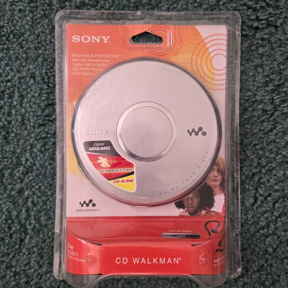 Sony D-EJ011 Portable CD Walkman Silver G-Protection Digital Mega Bass New NOS
